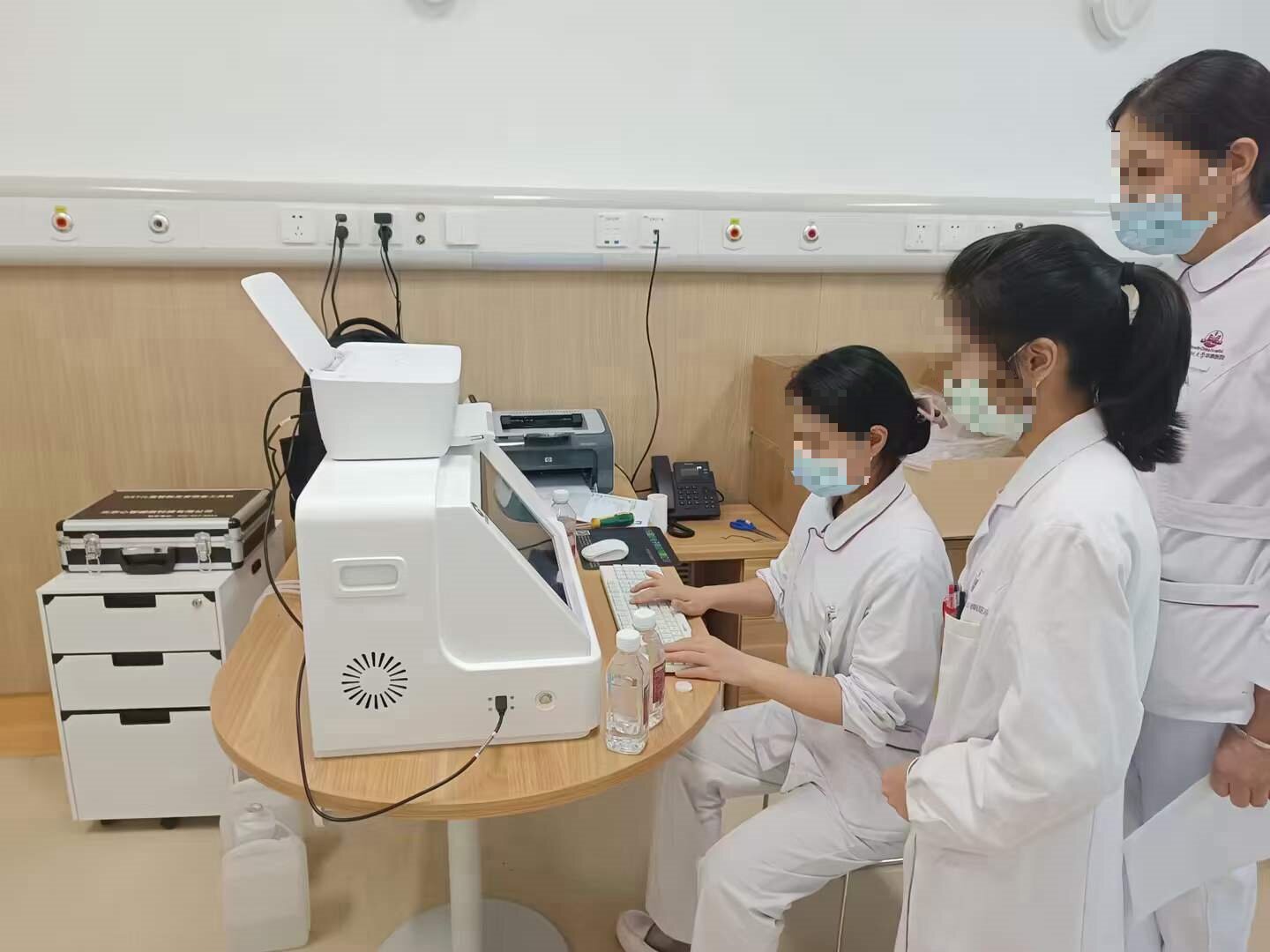 深圳大学附属华南医院采购我司母乳分析仪